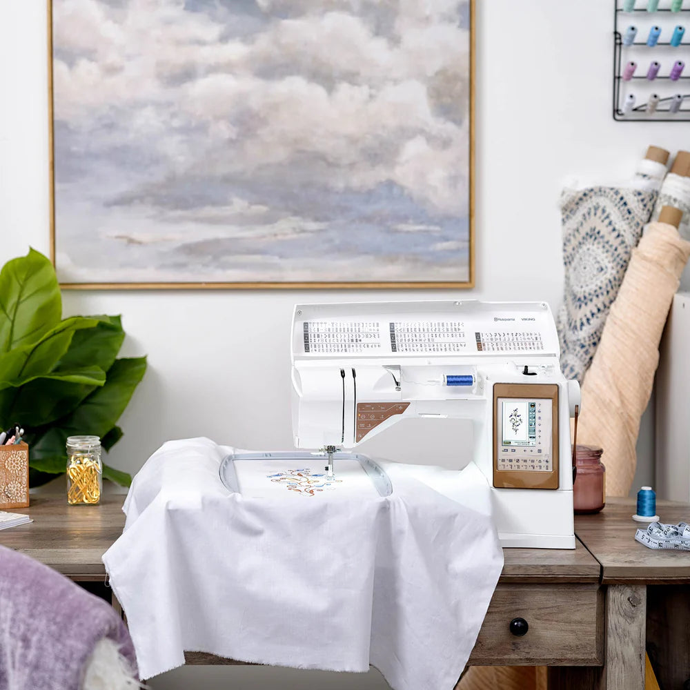 DESIGNER TOPAZ™ 50 Sewing & Embroidery Machine