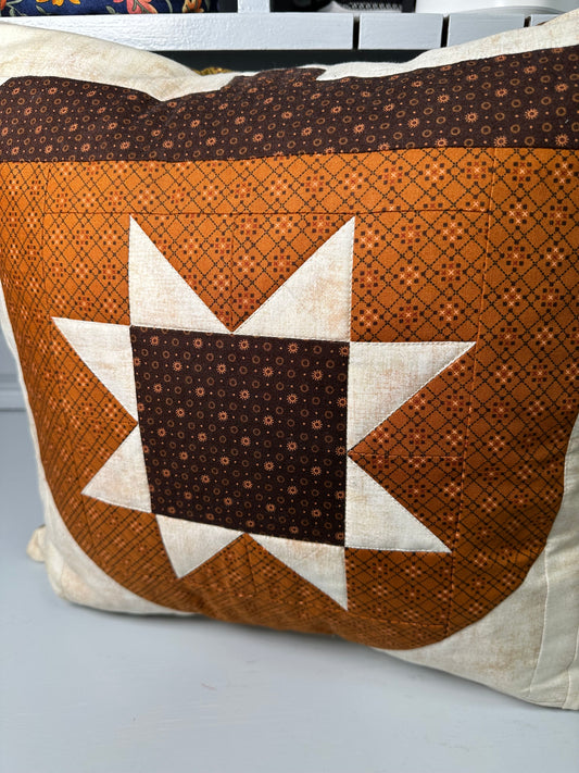 Acorn Pillow HH
